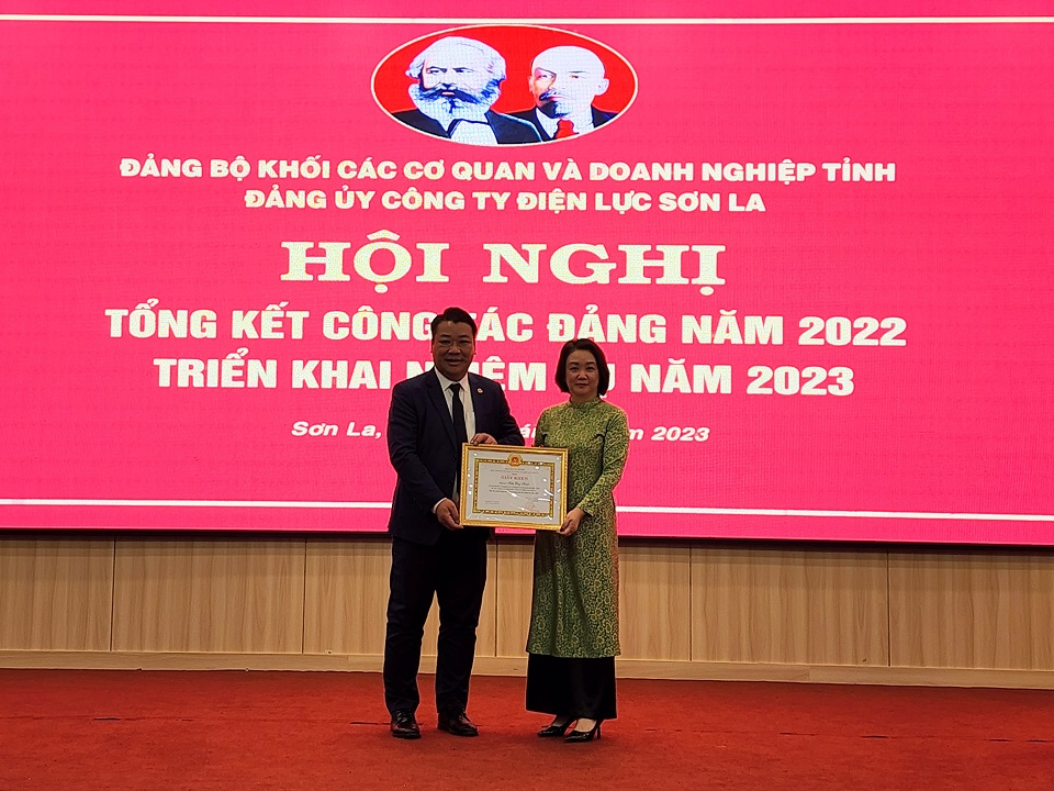 Đảng bộ PC Sơn La: Tổ chức Tổng kết công tác Đảng năm 2022, triển khai nhiệm vụ năm 2023